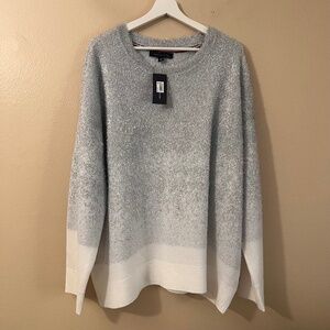 Tommy Hilfiger Women's Sweaters Fuzzy Gray/White Crew Neck Long Sleeve Size 3X